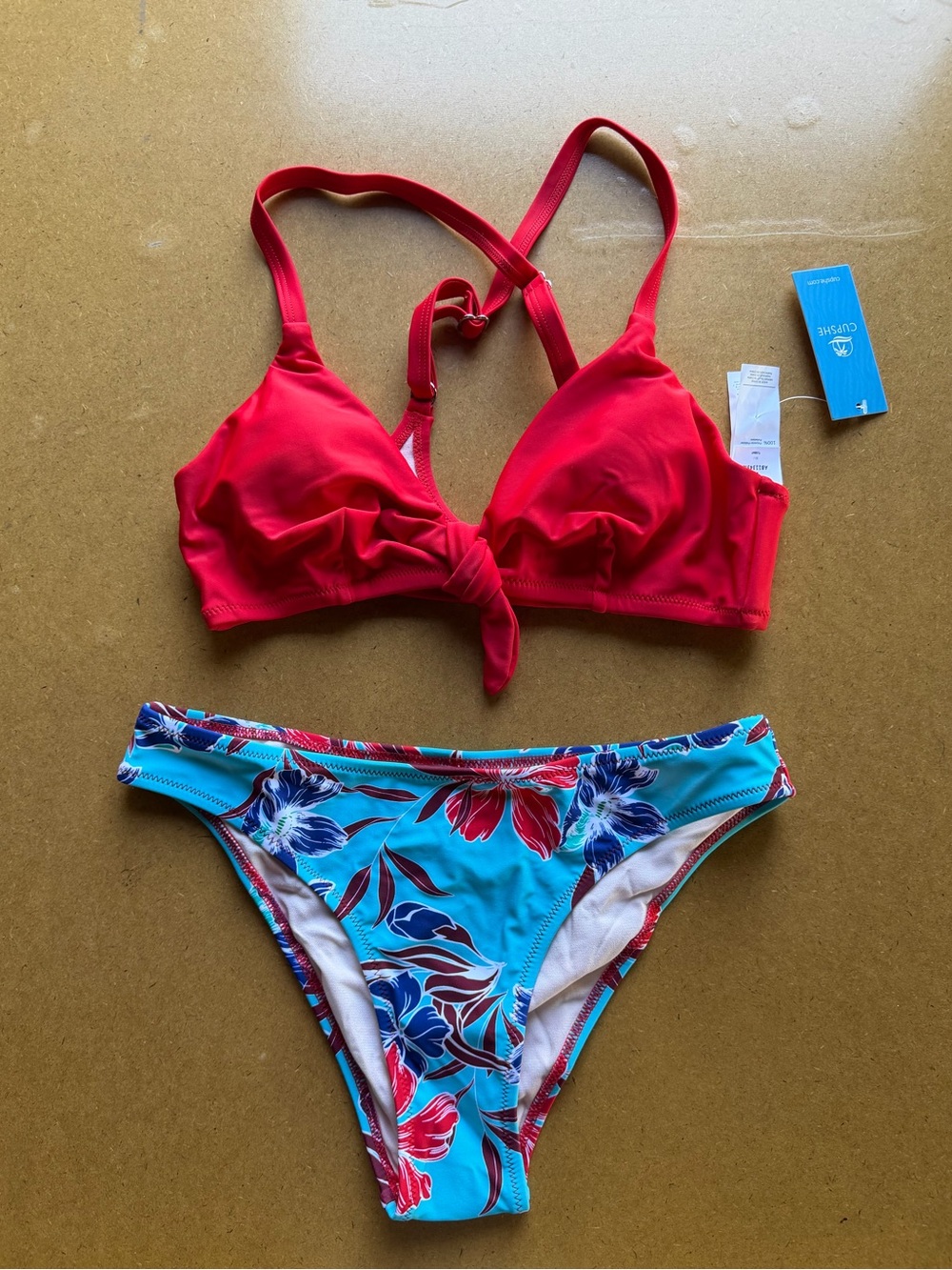 Cupshe NEW Women's Two Piece Bikini Swim Suit Size Small #260073
